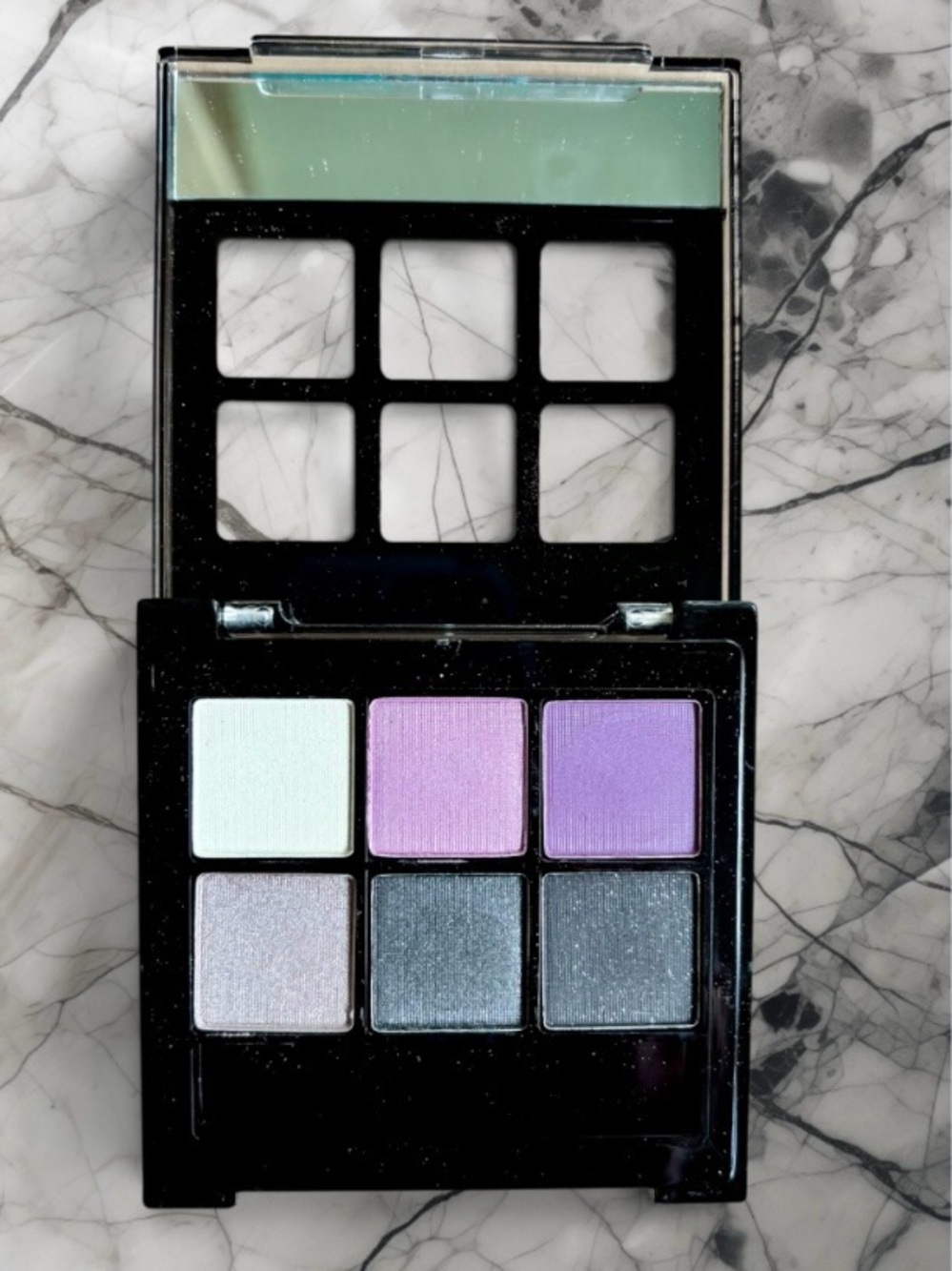 ELF Eyeshadow Collection-Smoky Eyeshadow Compact - Picture 5 of 8